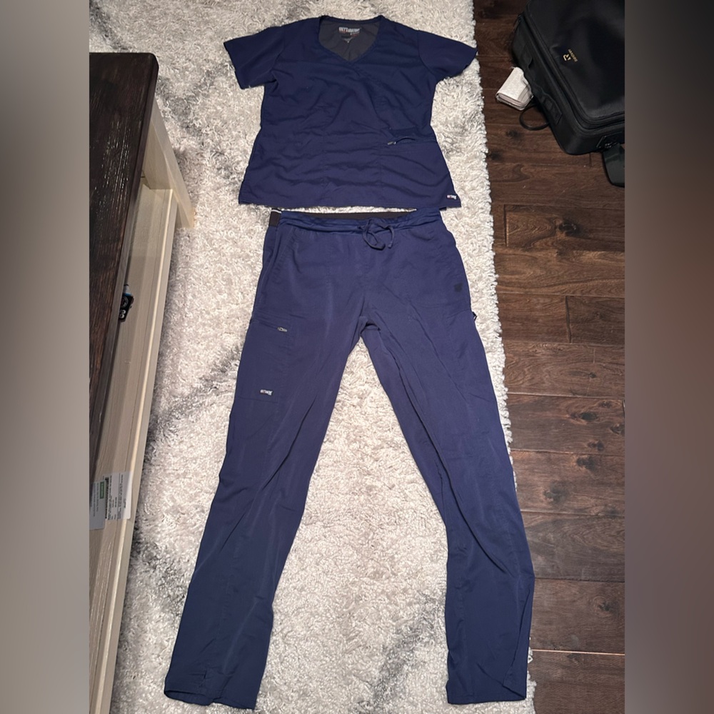 Grey's Anatomy Navy Scrub Set